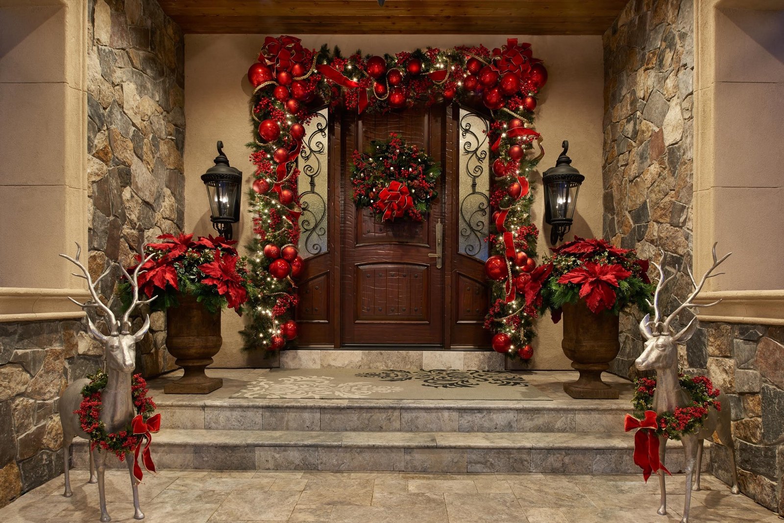 Home exterior with professional holiday decor by Carla's A Classic Design