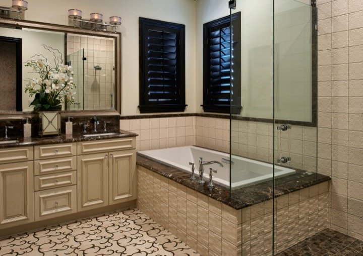Smith guest bath, interior design by Carla's A Classic Design